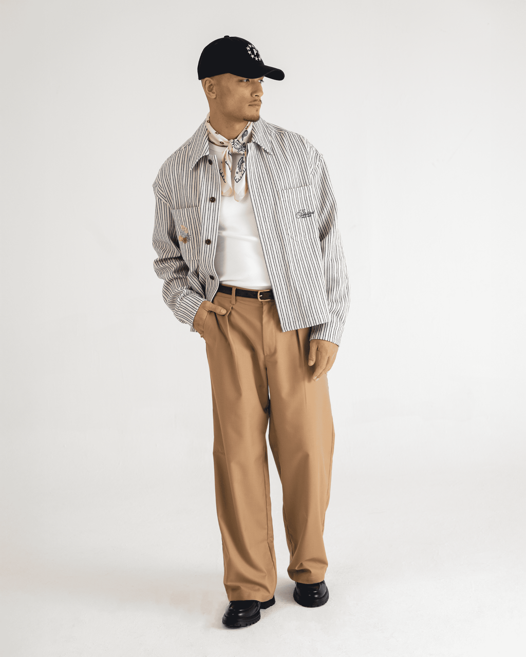 SOHO PLEATED PANTS