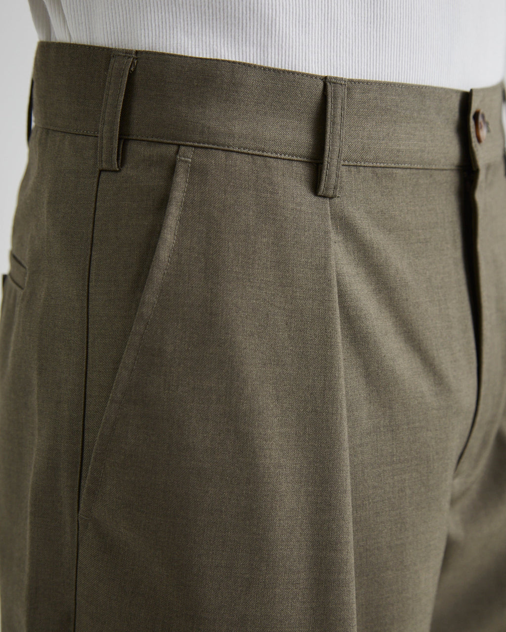 SOHO PLEATED PANTS