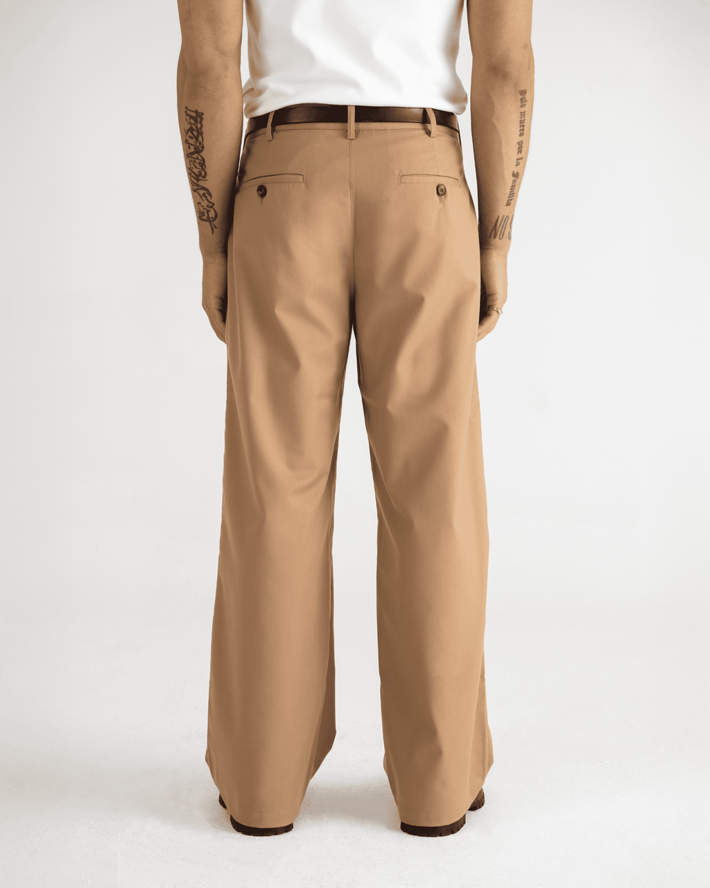SOHO PLEATED PANTS