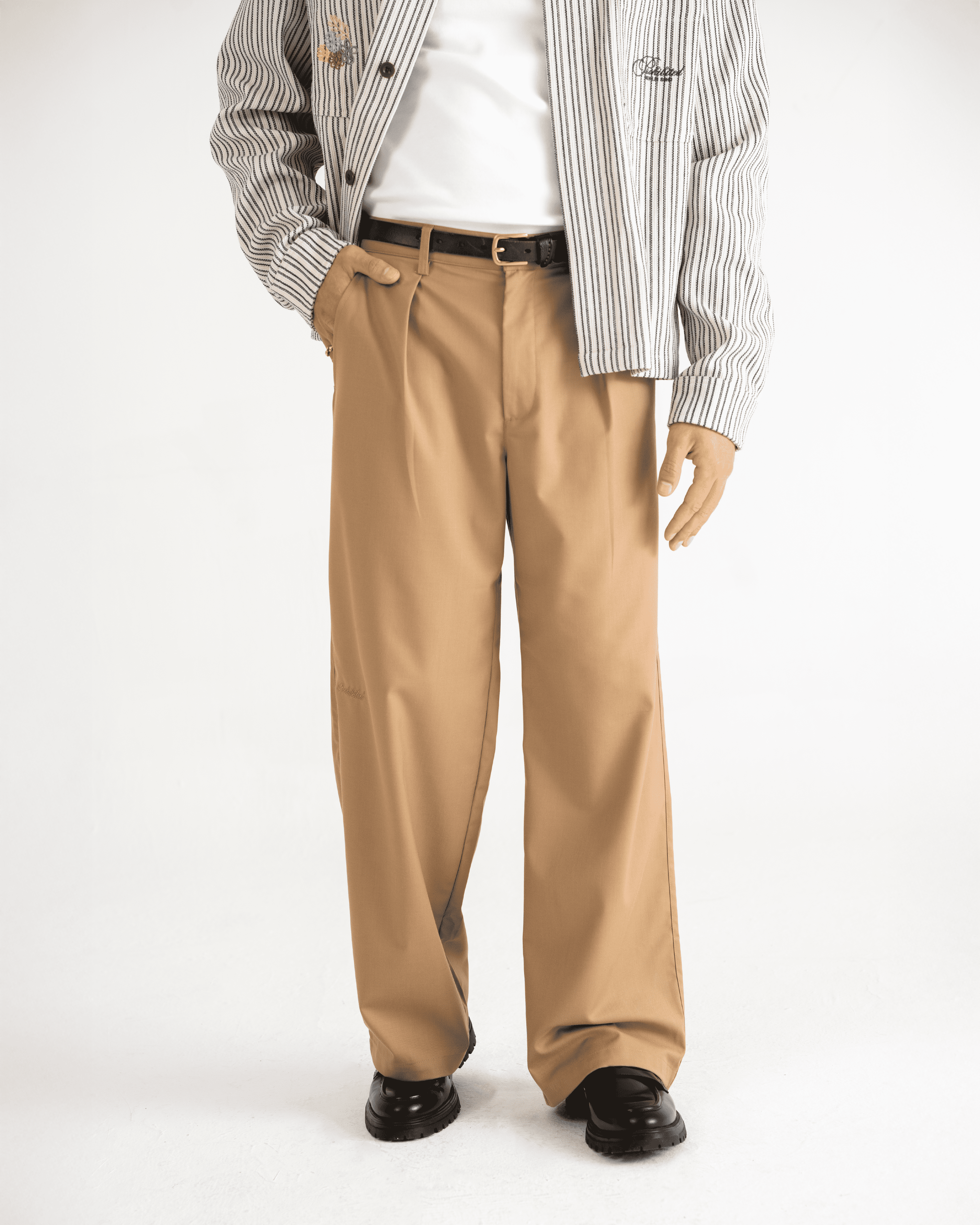 SOHO PLEATED PANTS